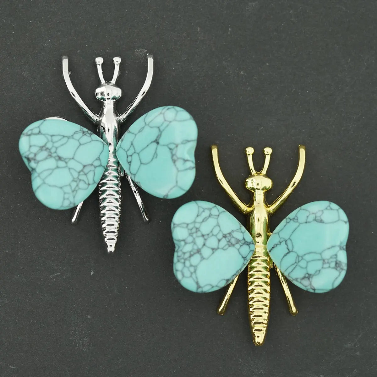 Vintage Gold Plated Insect Butterfly Pendant with Heart Gemstones, Genuine Healing Stone Chakra Crystal Amulet, Handmade Crafting Findings for Romantic Gift