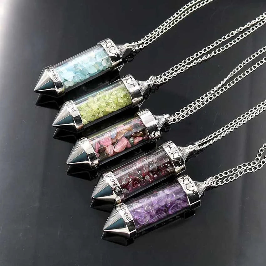 Natural Crystal Chip Wishing Bottle Necklace 5.4cm Glass Pointed Column Vial Pendant Necklace 45+5cm Adjustable Chain Reiki Chakra Healing Stone Jewelry for Women