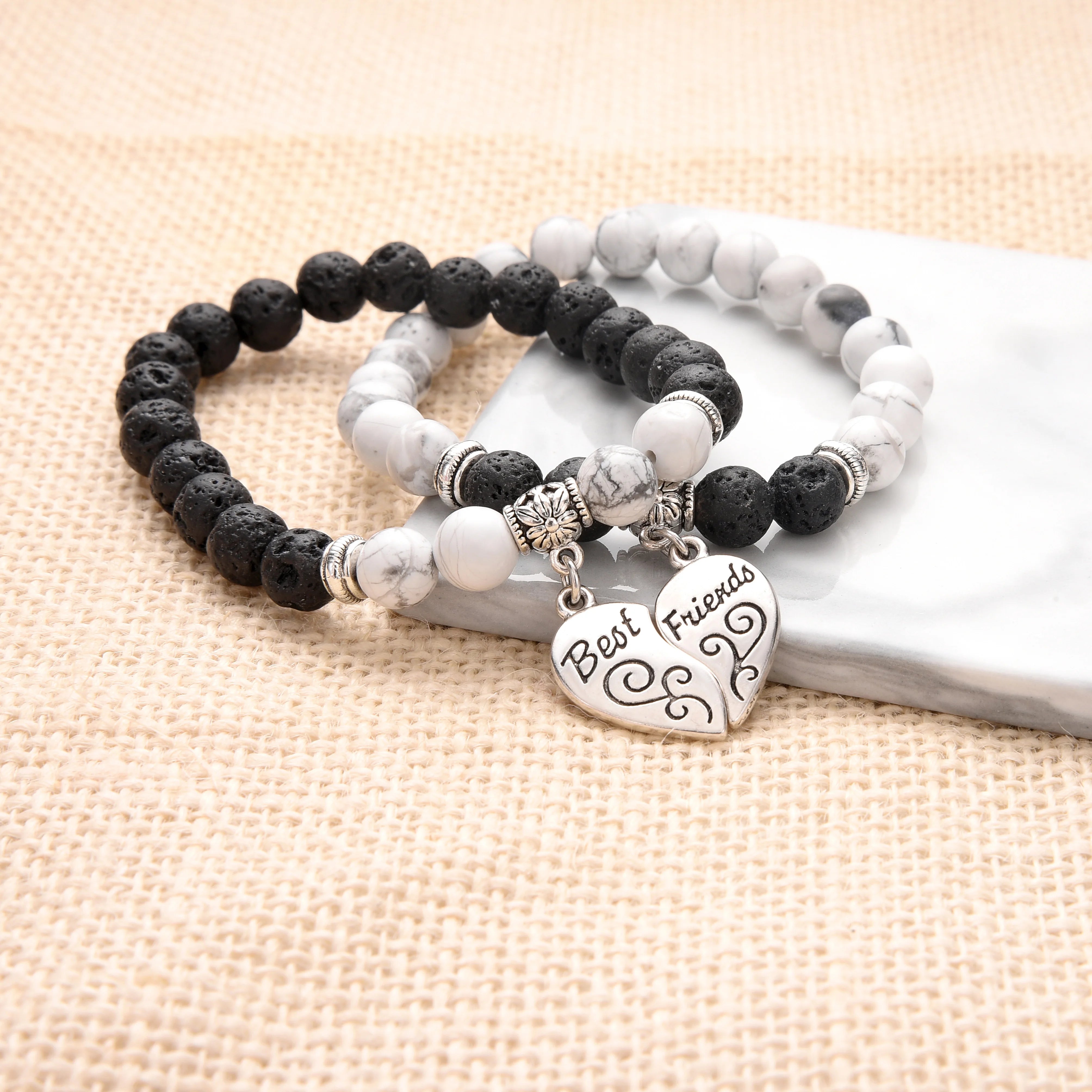 2Pcs Best Friend Split Heart Bracelet Set 8mm Natural Lava Rock Howlite Picasso Jasper Stretch Beaded Bracelets Couple Friendship Yoga Aromatherapy Jewelry Gift