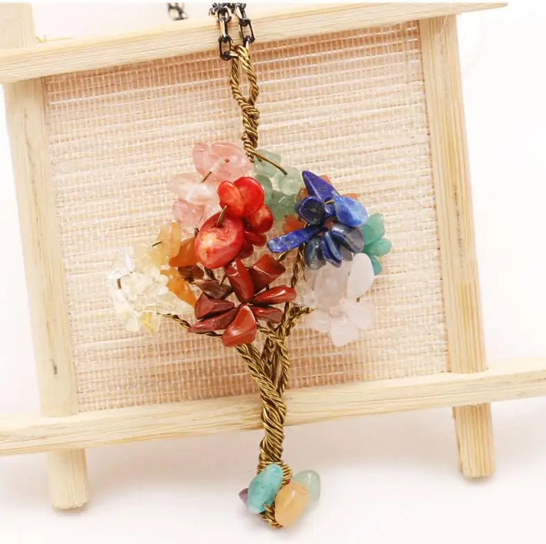 Hand‑Wrapped Gold Wire Tree of Life Pendant Necklace, Natural Chip Gemstone Tree Pendant with 20 Inch Gold Chain, Reiki Chakra Healing Crystal Tree Jewelry for Women