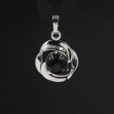 Crystal small flower pendant necklace is popular in Europe and America Pressed Flower Circle Frame Pendant with Yellow Gold