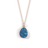 Teardrop Druzy Crystal Pendant Necklace, Gold‑Tone Alloy Bezel Teardrop Sparkly Druzy Necklace for Women, Adjustable Chain 52+5cm Dainty Daily Statement Jewelry