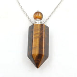Natural Crystal Point Essential Oil Diffuser Necklace, Aromatherapy Gemstone Perfume Bottle Pendant Necklace Unisex Healing Crystal Jewelry for Men Women