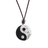 Yin Yang Necklace Natural Howlite Obsidian Tai Chi Pendant Zen Balance Amulet 25mm Fengshui Ornament for Decoration & Jewelry